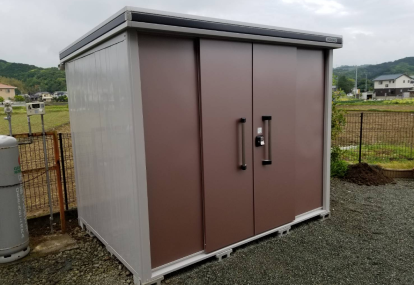 2021.05.03物置設置